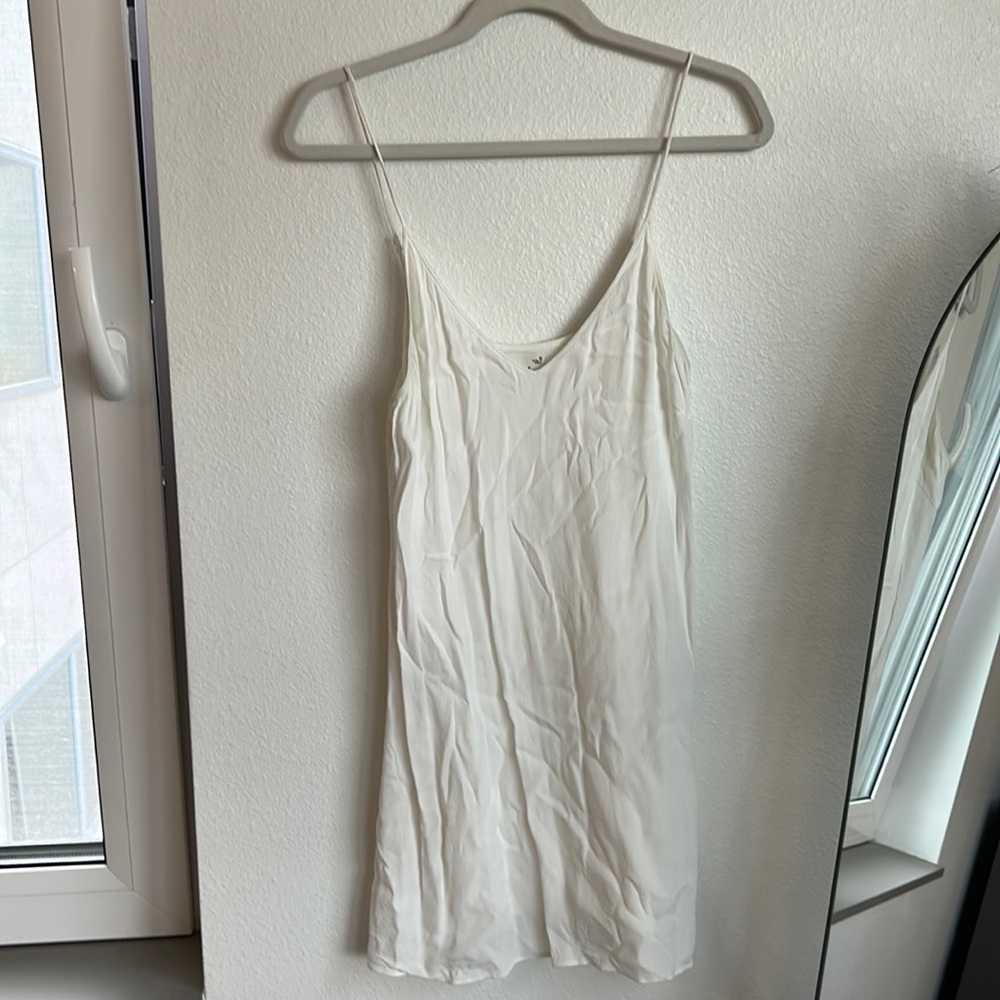 Aritzia white lined slip dress